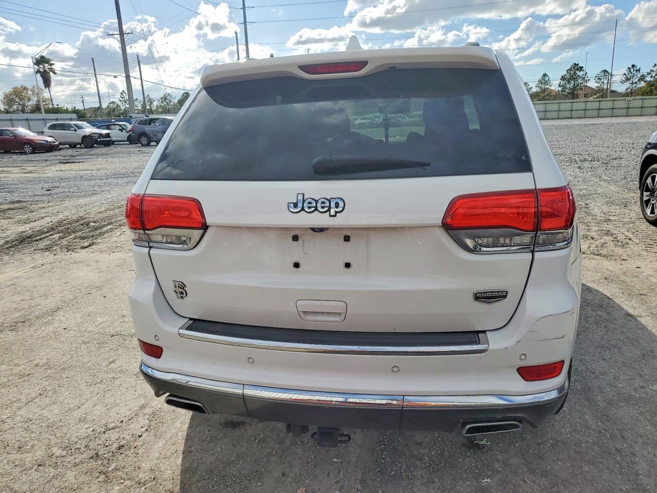 2014 JEEP GRAND CHEROKEE SUMMIT photo 11