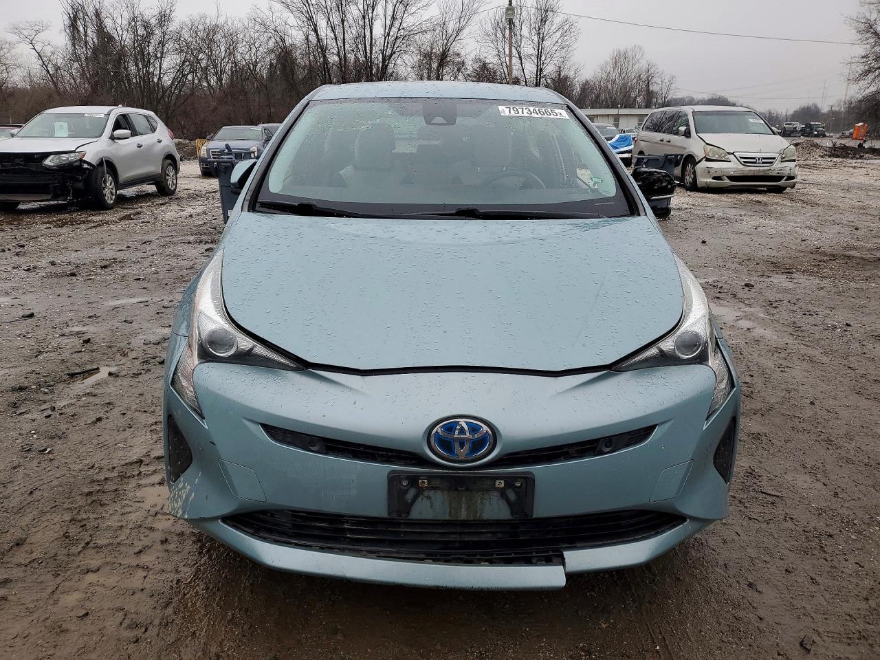 2018 TOYOTA PRIUS TWO photo 5