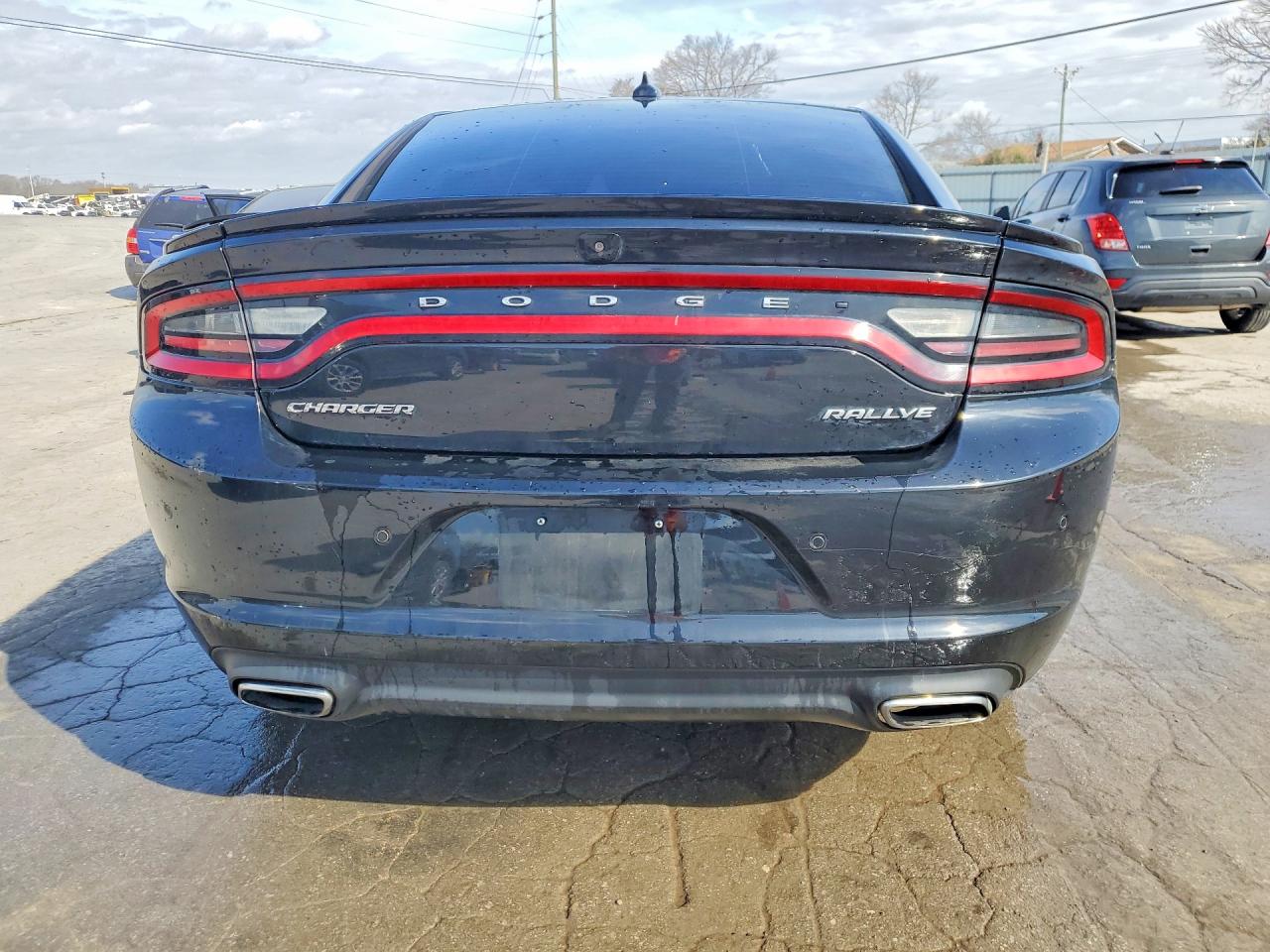 2015 DODGE CHARGER SXT photo 16