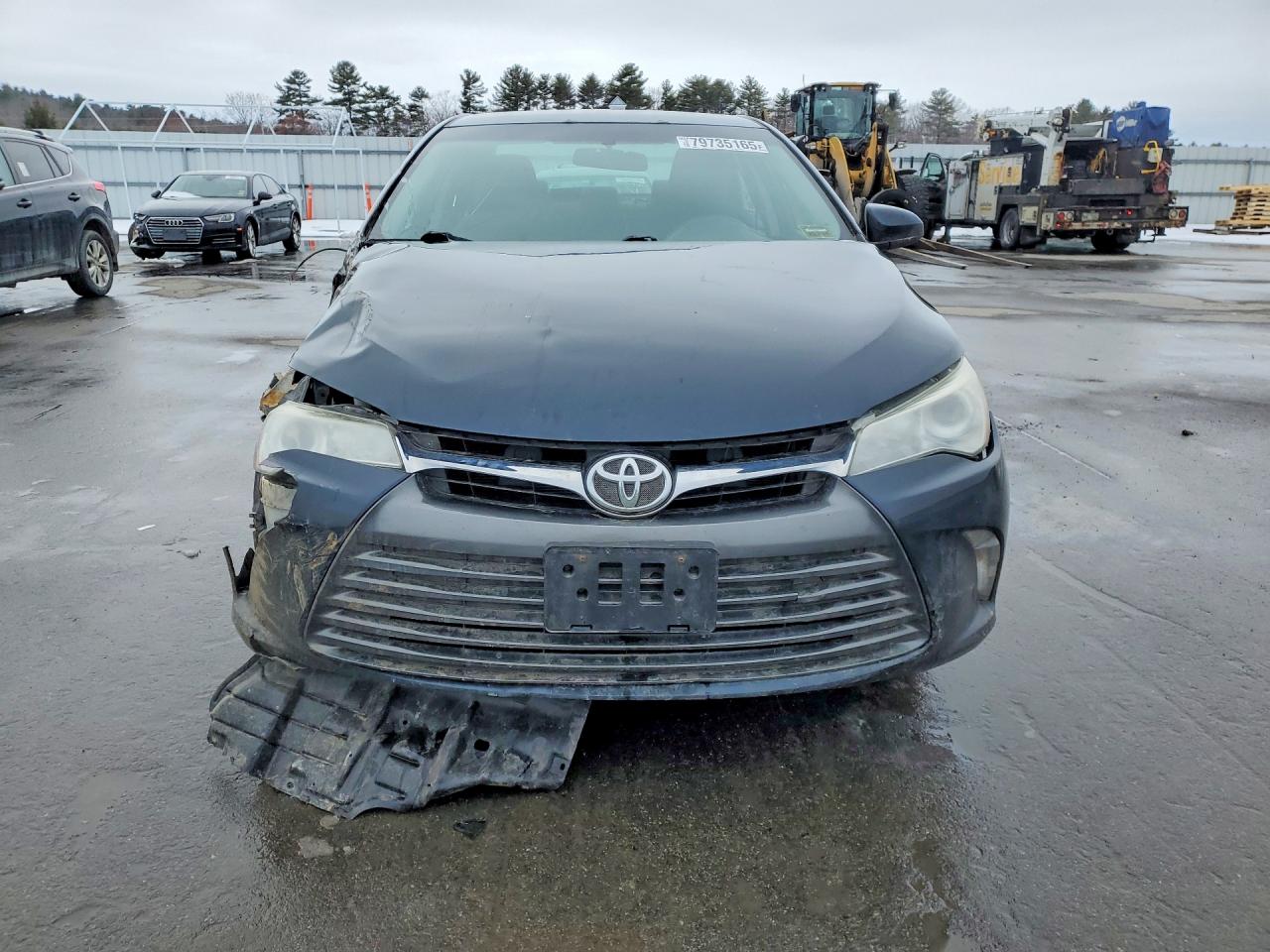 2016 TOYOTA CAMRY LE photo 5