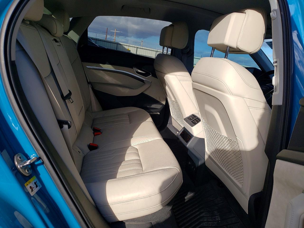 2021 AUDI E-TRON SPORTBACK PRESTIGE photo 11