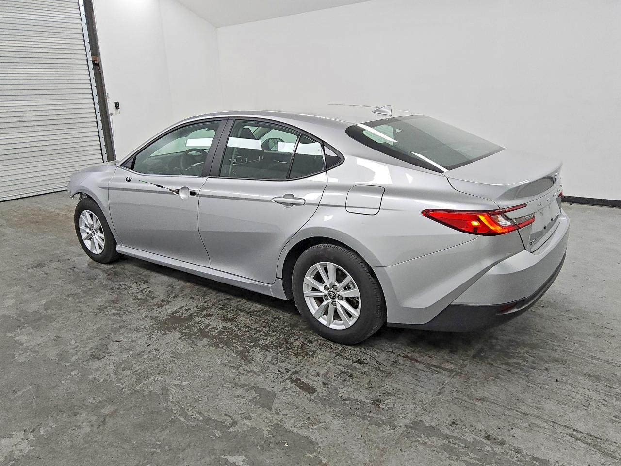 2025 TOYOTA CAMRY LE photo 2
