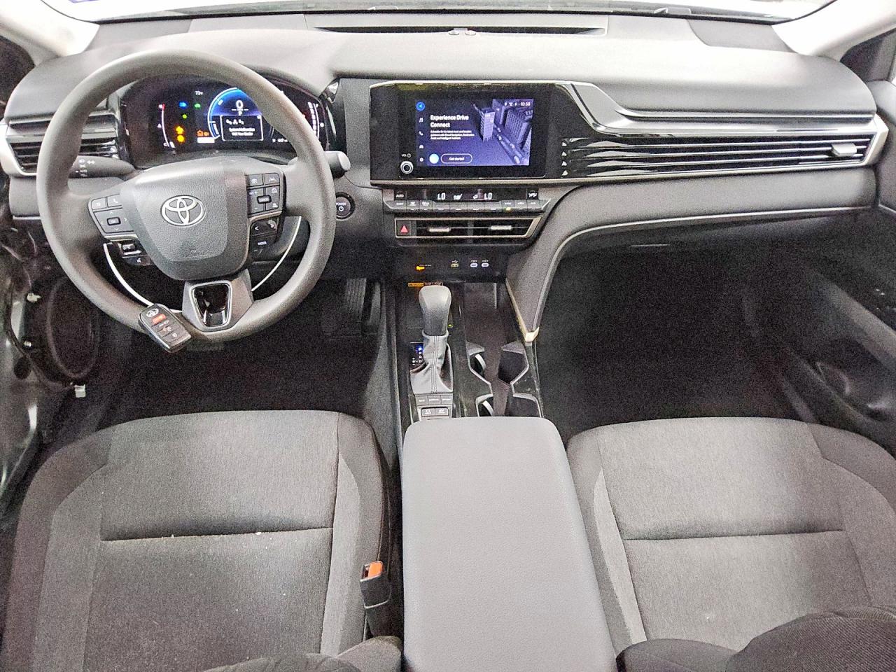 2025 TOYOTA CAMRY LE photo 8