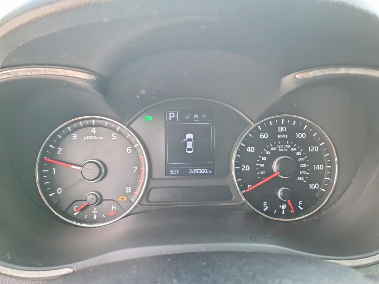 2017 KIA FORTE LX photo 9