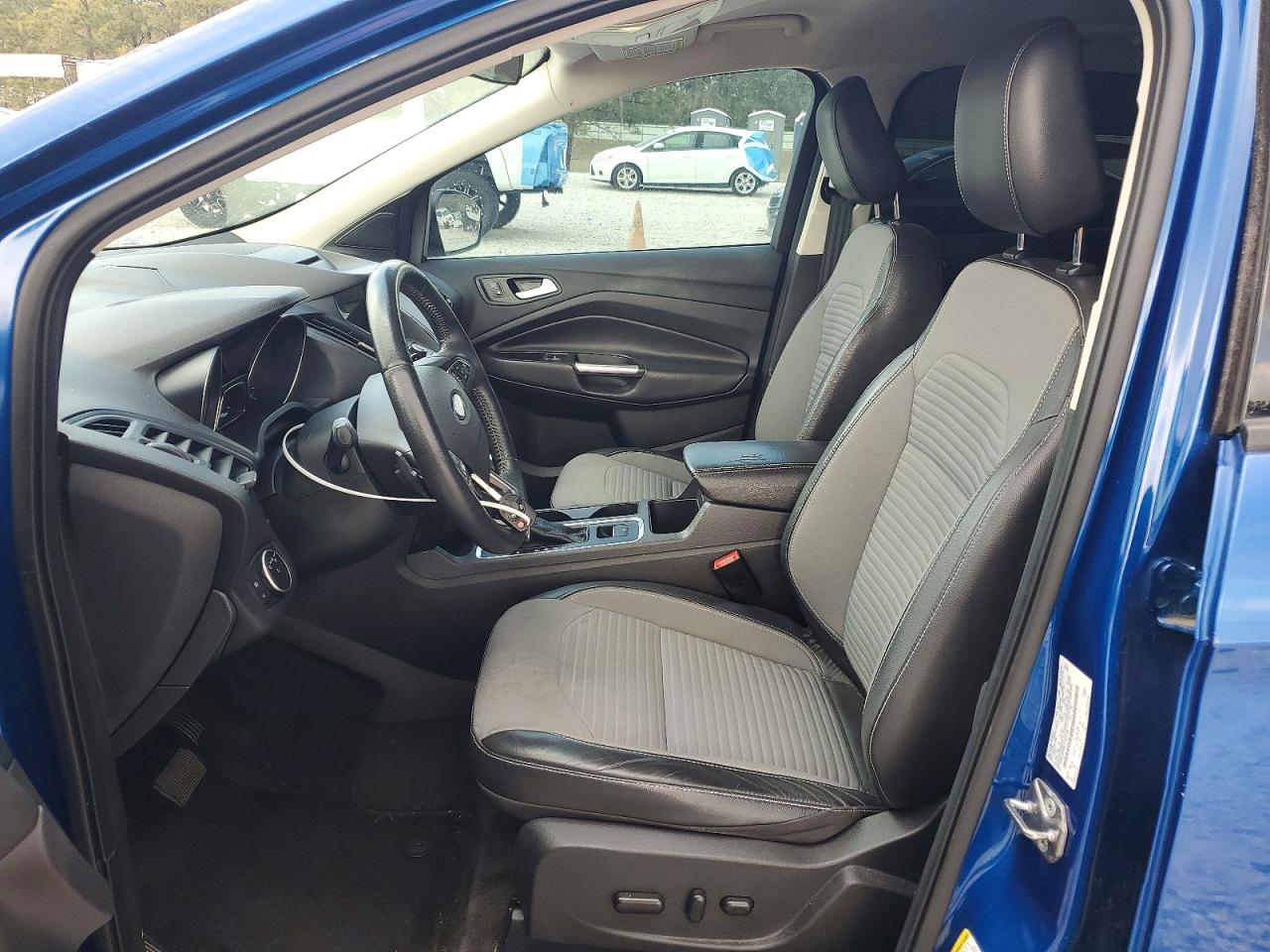 2018 FORD ESCAPE SE photo 13