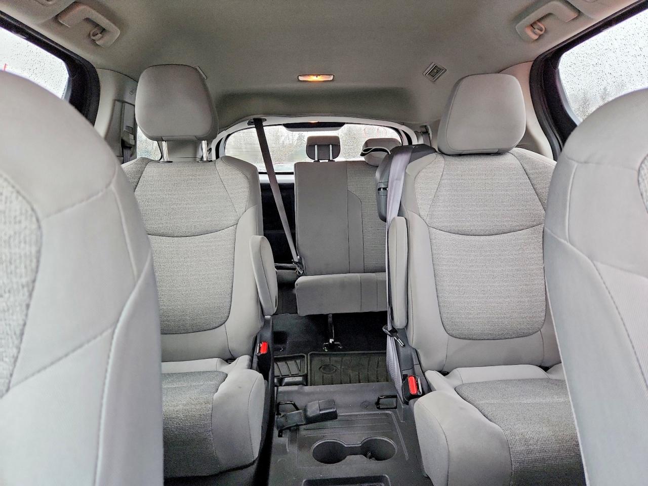 2021 TOYOTA SIENNA photo 19