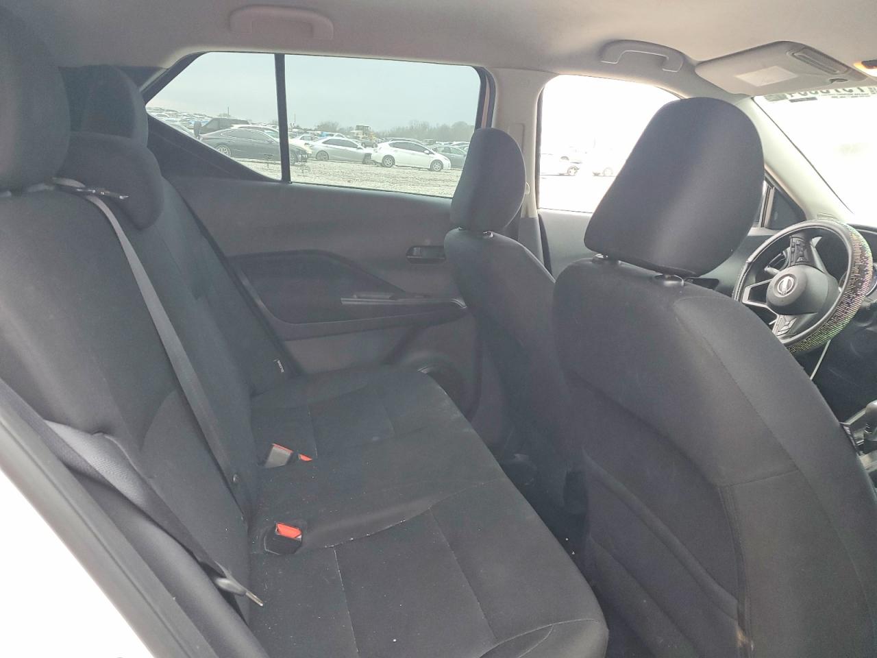 2023 NISSAN KICKS S photo 11