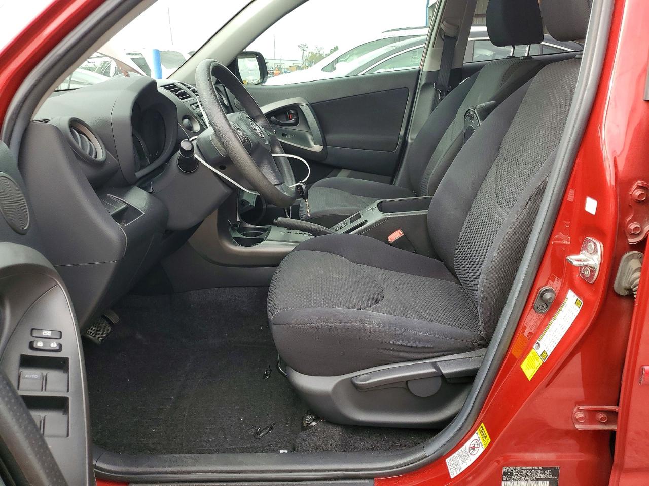 2012 TOYOTA RAV4 SPORT photo 7