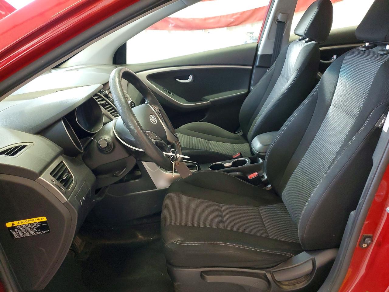 2017 HYUNDAI ELANTRA GT BASE photo 13