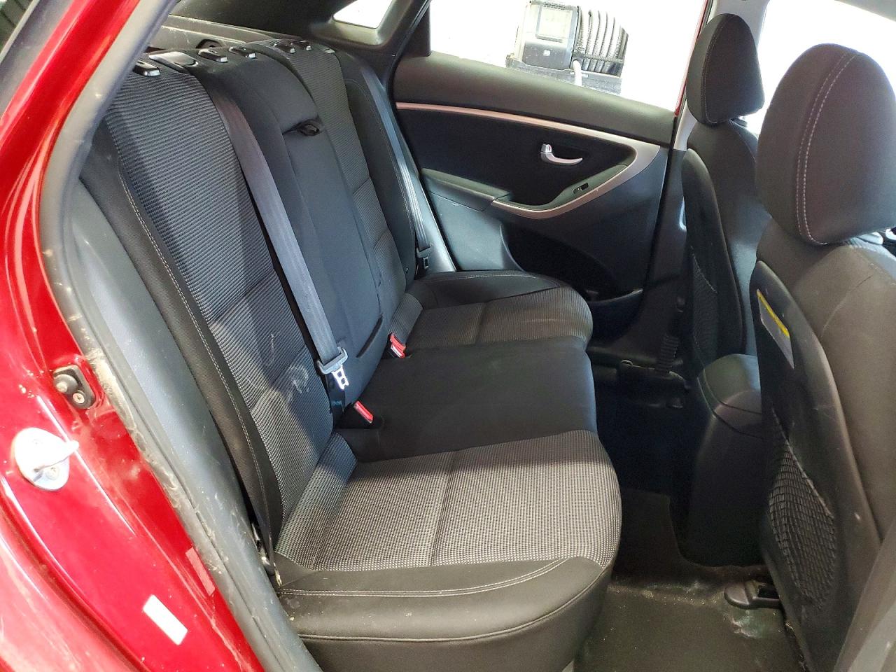2017 HYUNDAI ELANTRA GT BASE photo 19