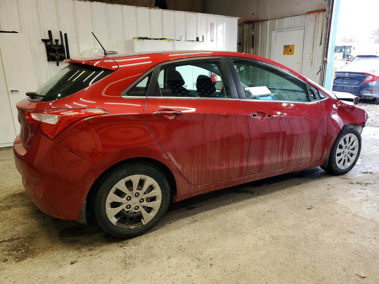 2017 HYUNDAI ELANTRA GT BASE photo 5