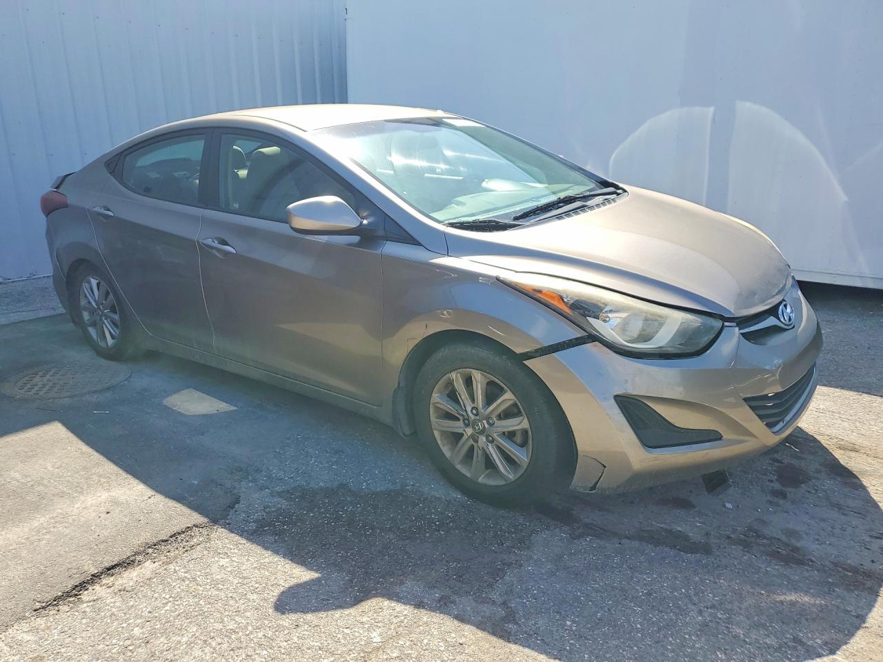 2015 HYUNDAI ELANTRA SE photo 4