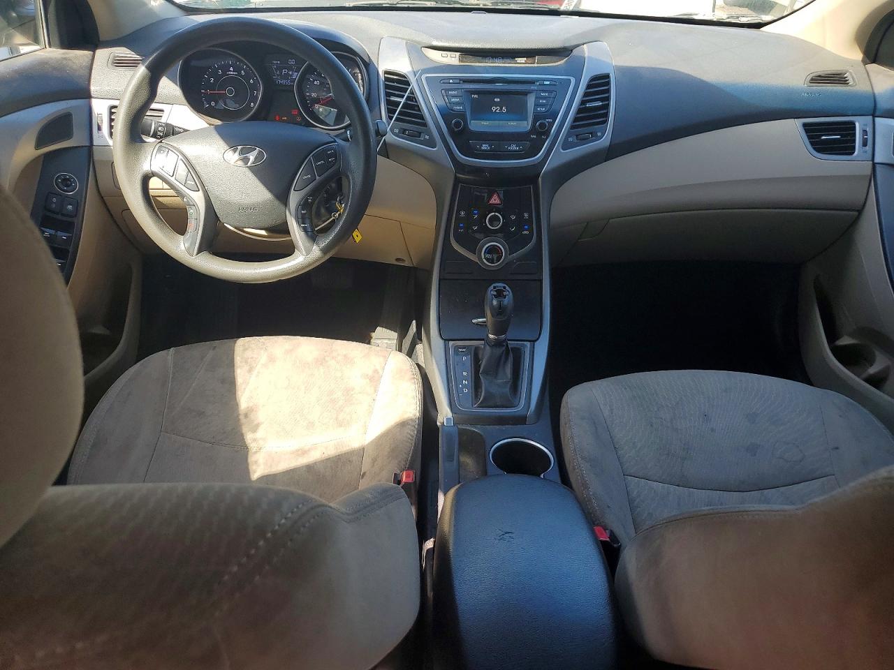 2015 HYUNDAI ELANTRA SE photo 8