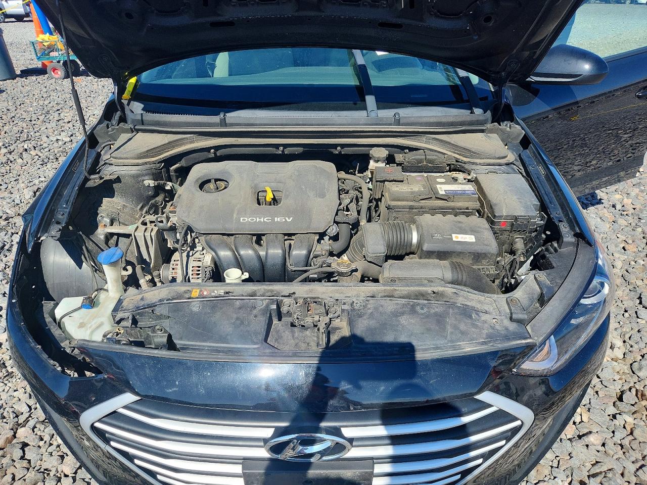 2018 HYUNDAI ELANTRA SE photo 11