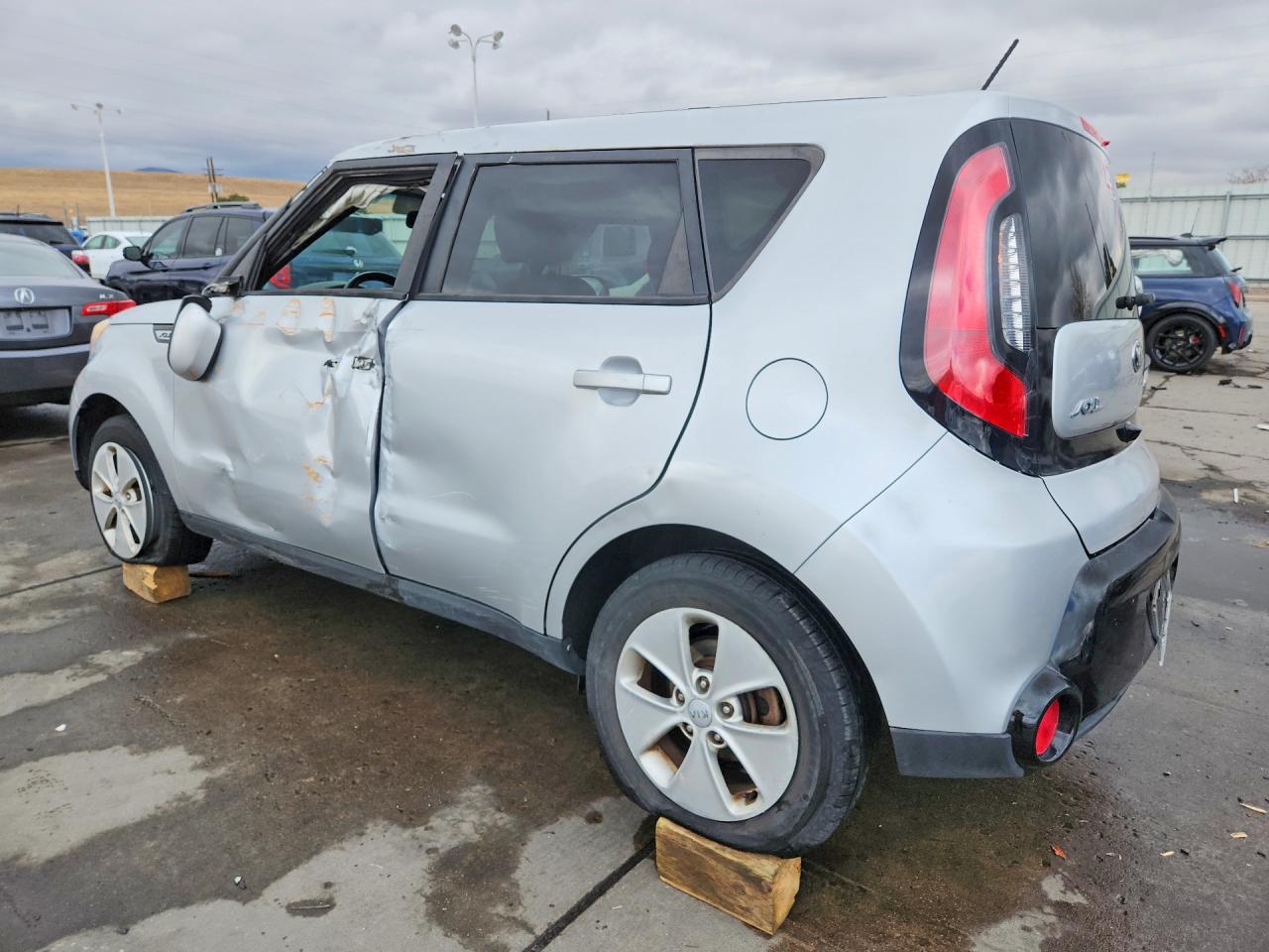 2016 KIA SOUL + photo 4