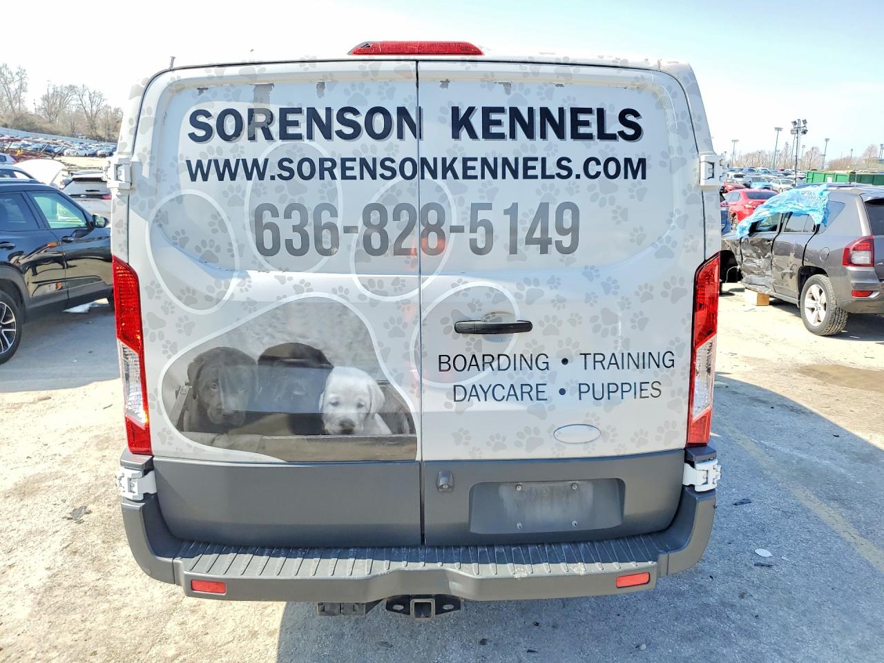 2016 FORD TRANSIT T-150 photo 11