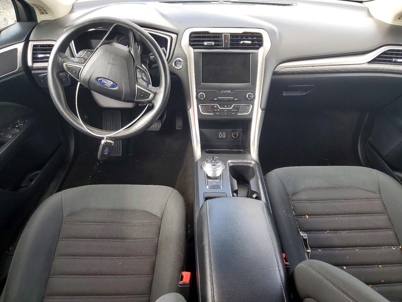 2019 FORD FUSION SE photo 15