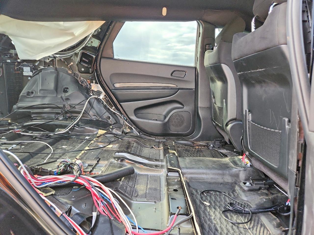 2024 DODGE DURANGO photo 11