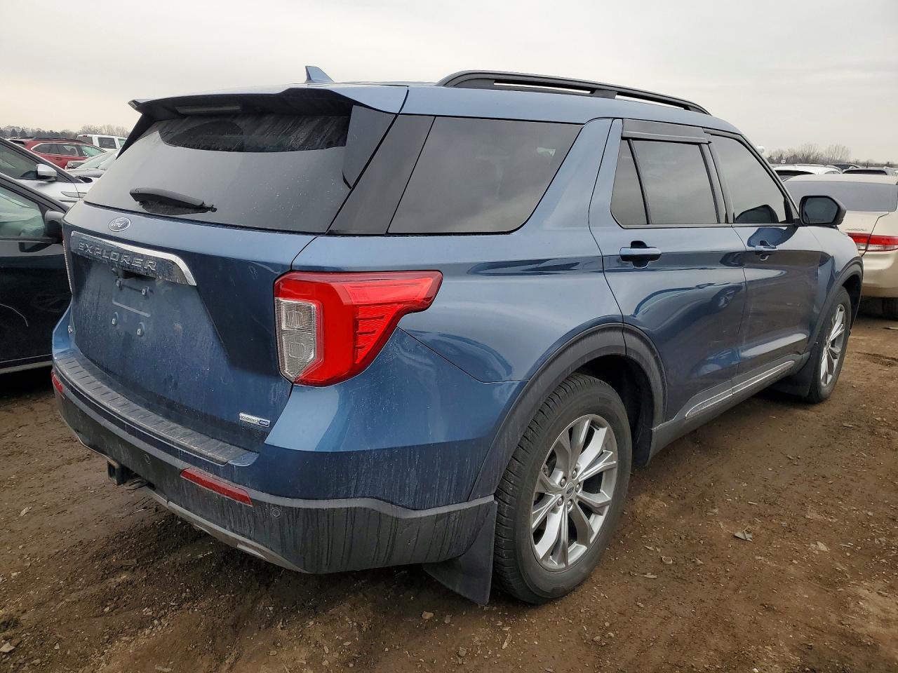 2020 FORD EXPLORER XLT photo 5