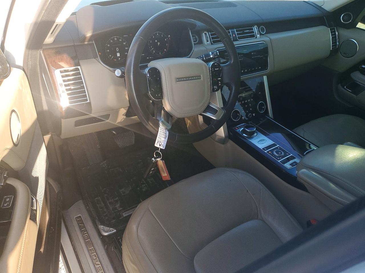 2018 LAND ROVER RANGE ROVER SUPERCHARGED photo 22