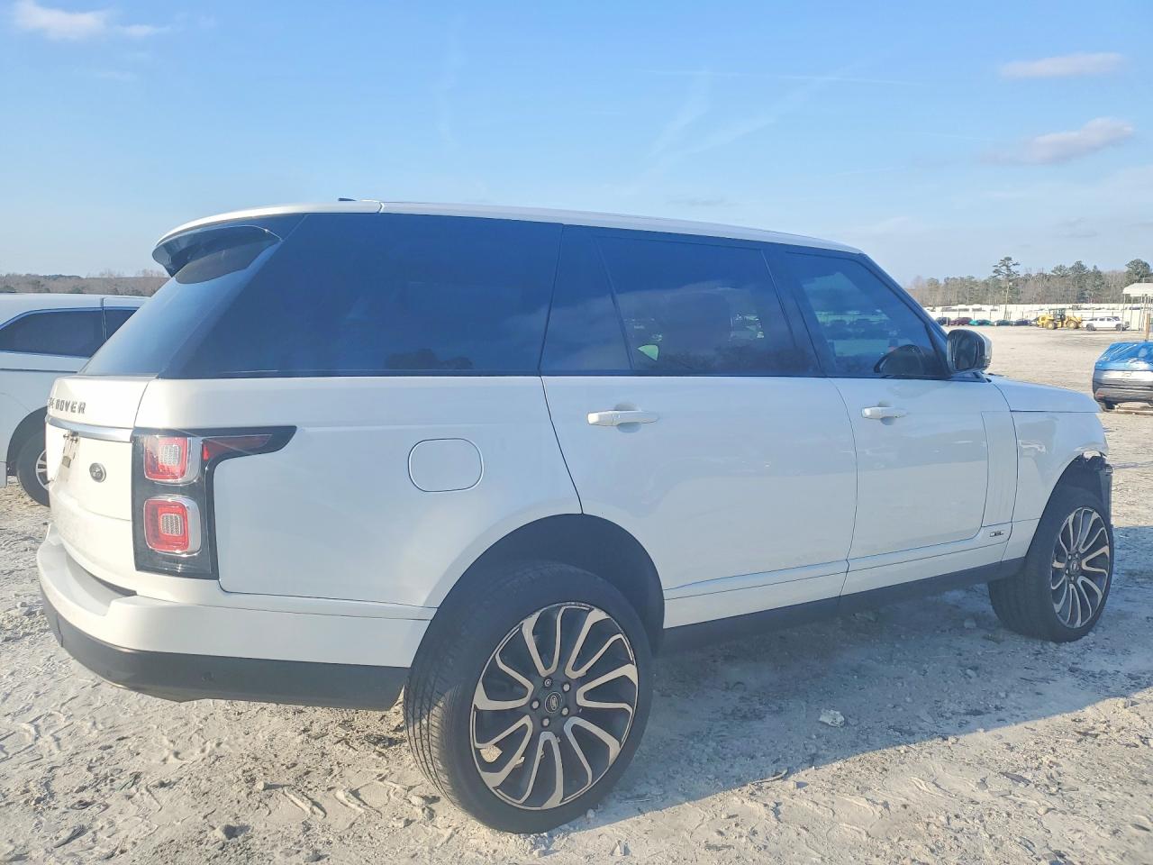2018 LAND ROVER RANGE ROVER SUPERCHARGED photo 7