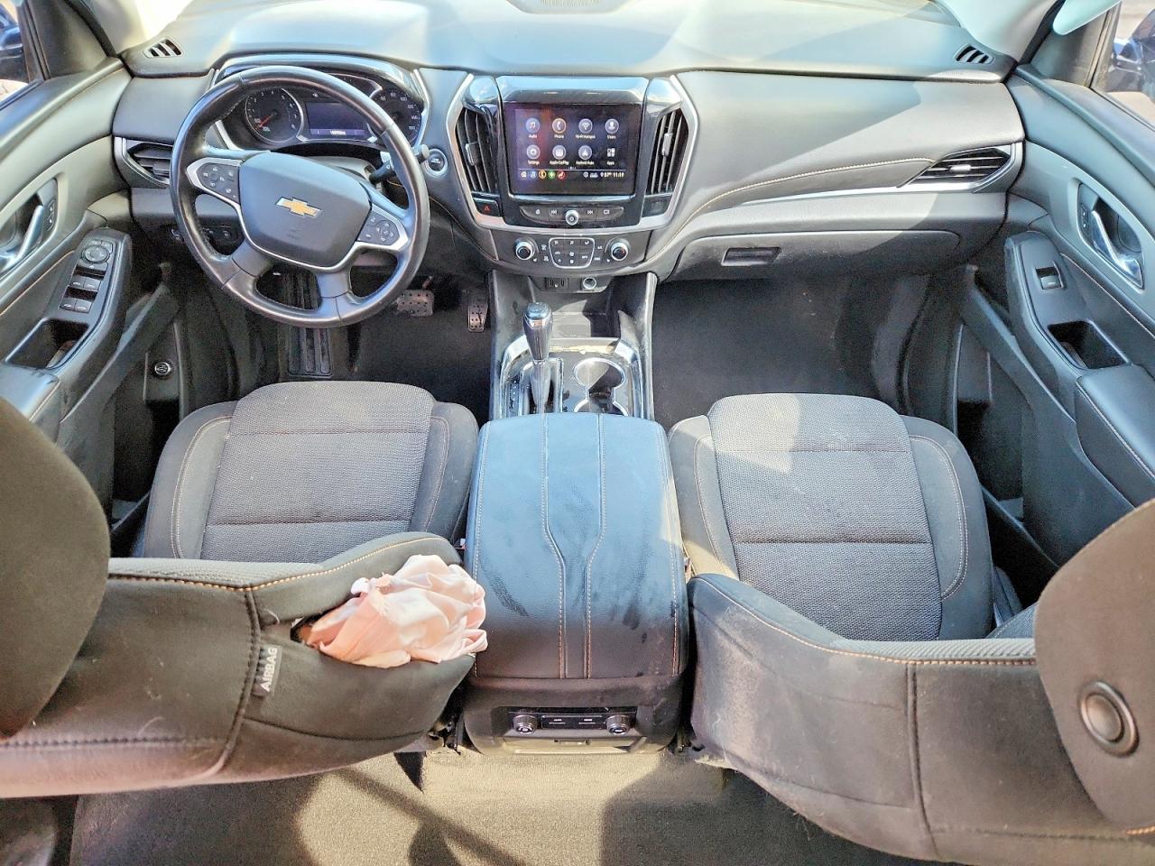 2020 CHEVROLET TRAVERSE LT photo 22