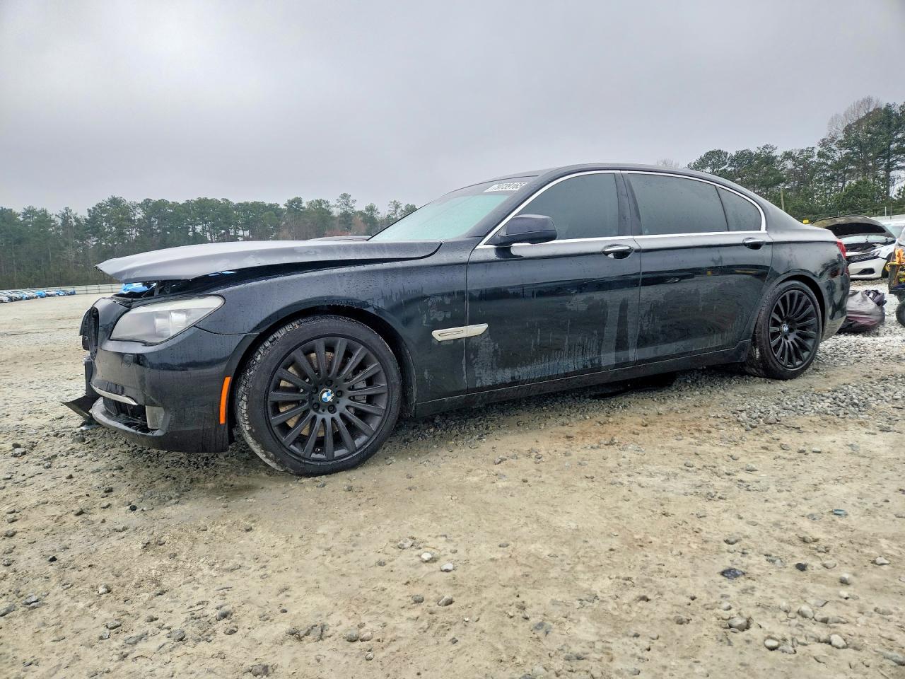 2012 BMW 750