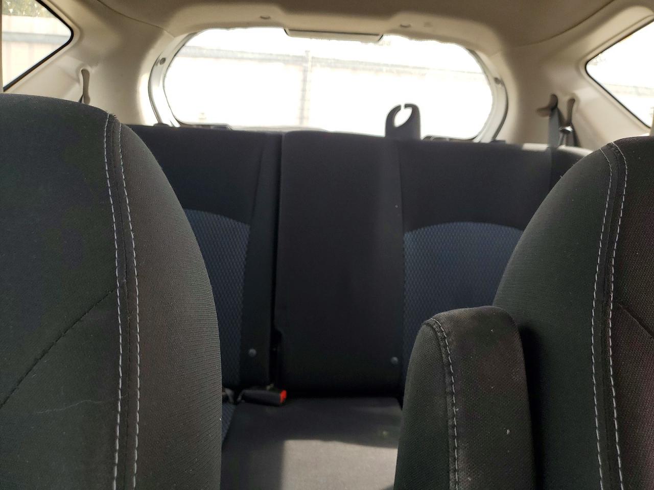 2016 NISSAN VERSA NOTE SV photo 28