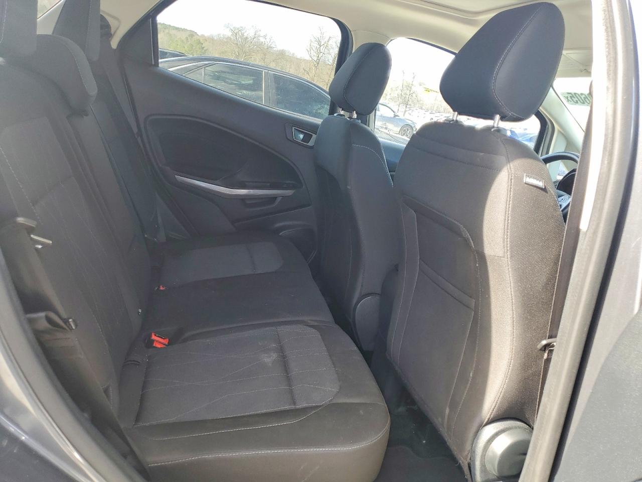 2020 FORD ECOSPORT SE photo 28