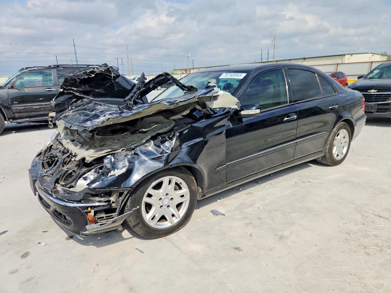 2005 MERCEDES-BENZ E