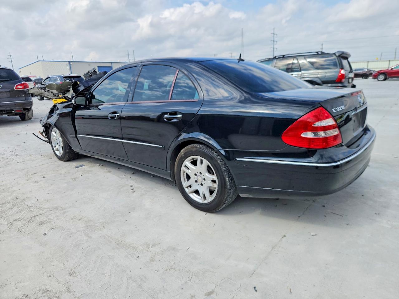 2005 MERCEDES-BENZ E 320 CDI photo 3