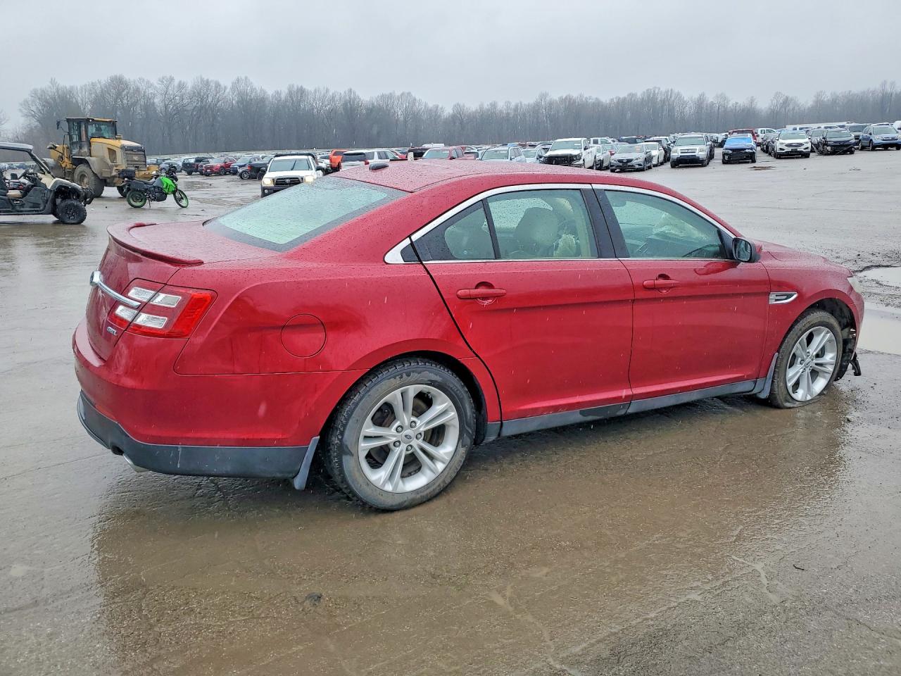 2014 FORD TAURUS SEL photo 3