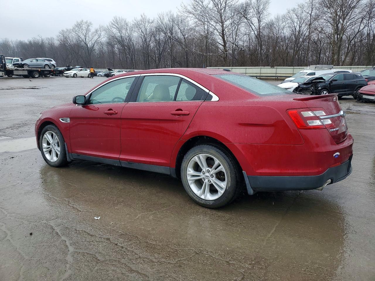 2014 FORD TAURUS SEL photo 2