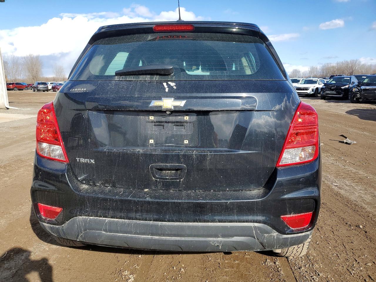 2019 CHEVROLET TRAX LS photo 16