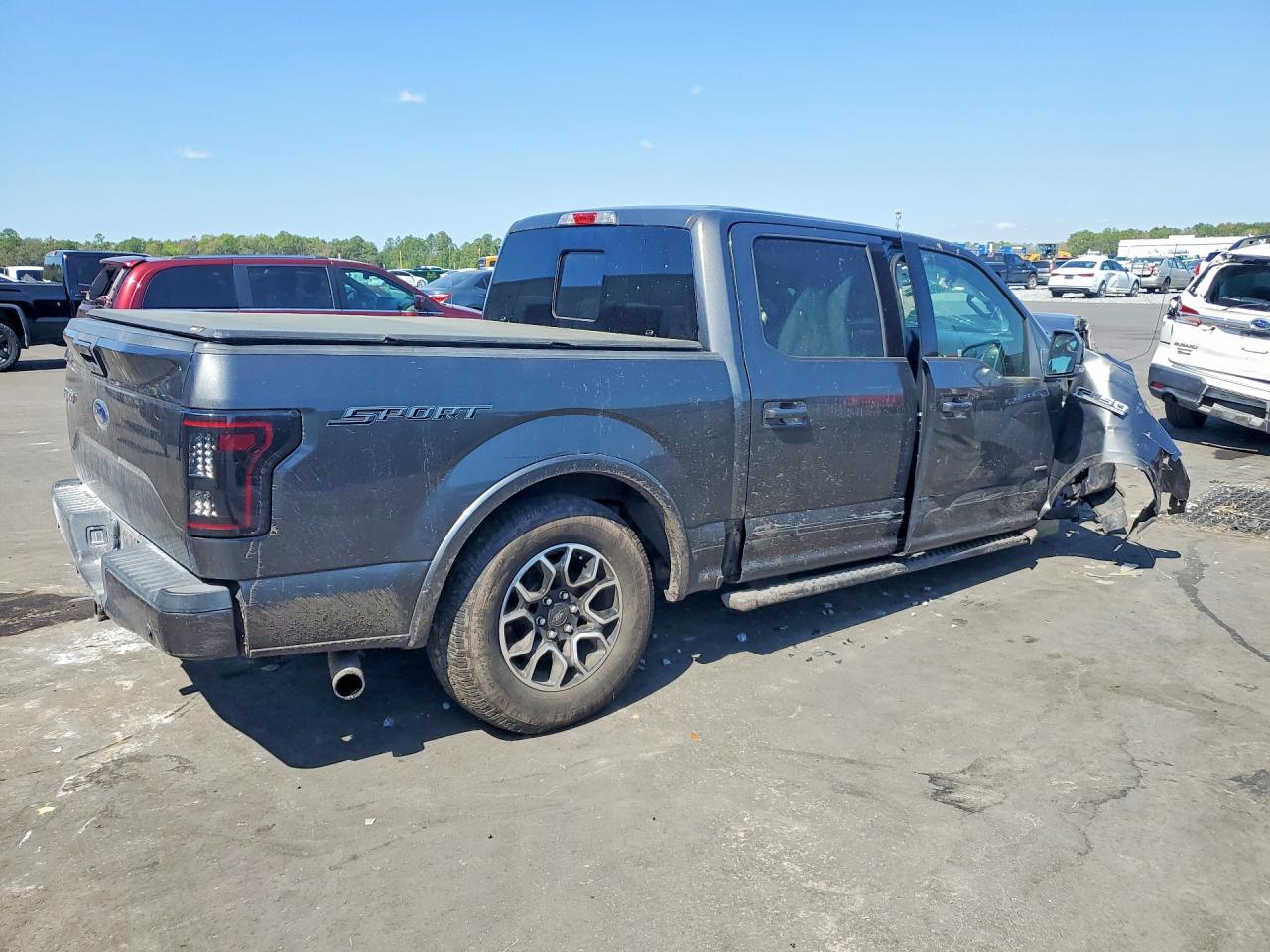 2015 FORD F150 SUPERCREW photo 3