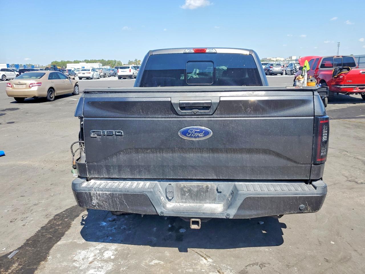 2015 FORD F150 SUPERCREW photo 6
