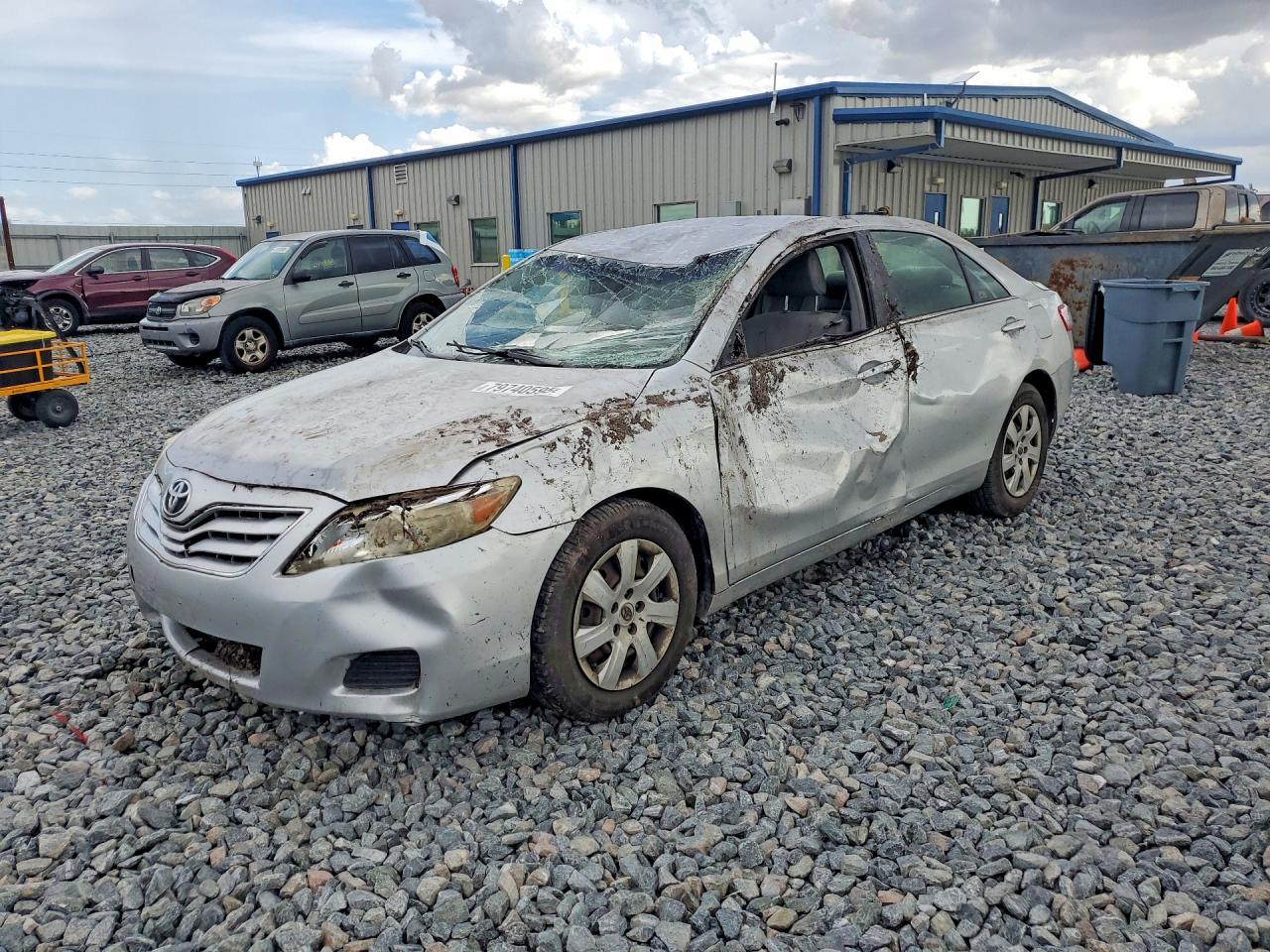 2011 TOYOTA CAMRY