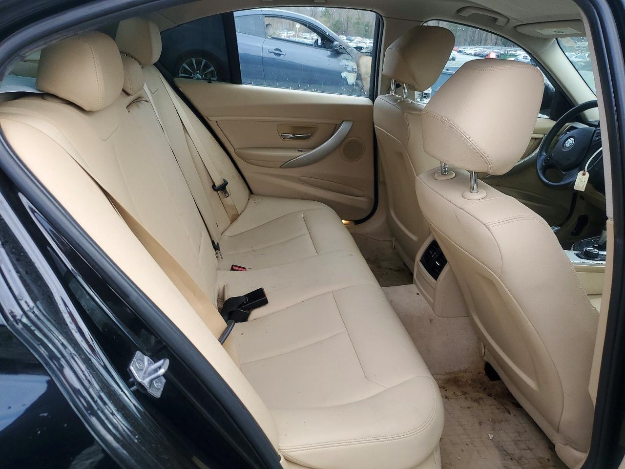 2016 BMW 320 I photo 19