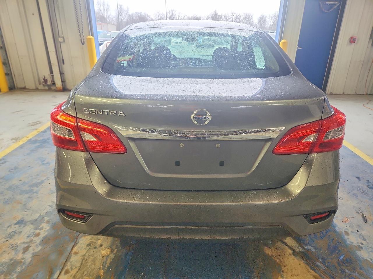 2019 NISSAN SENTRA S photo 11
