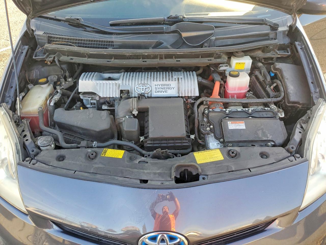 2013 TOYOTA PRIUS TWO photo 21