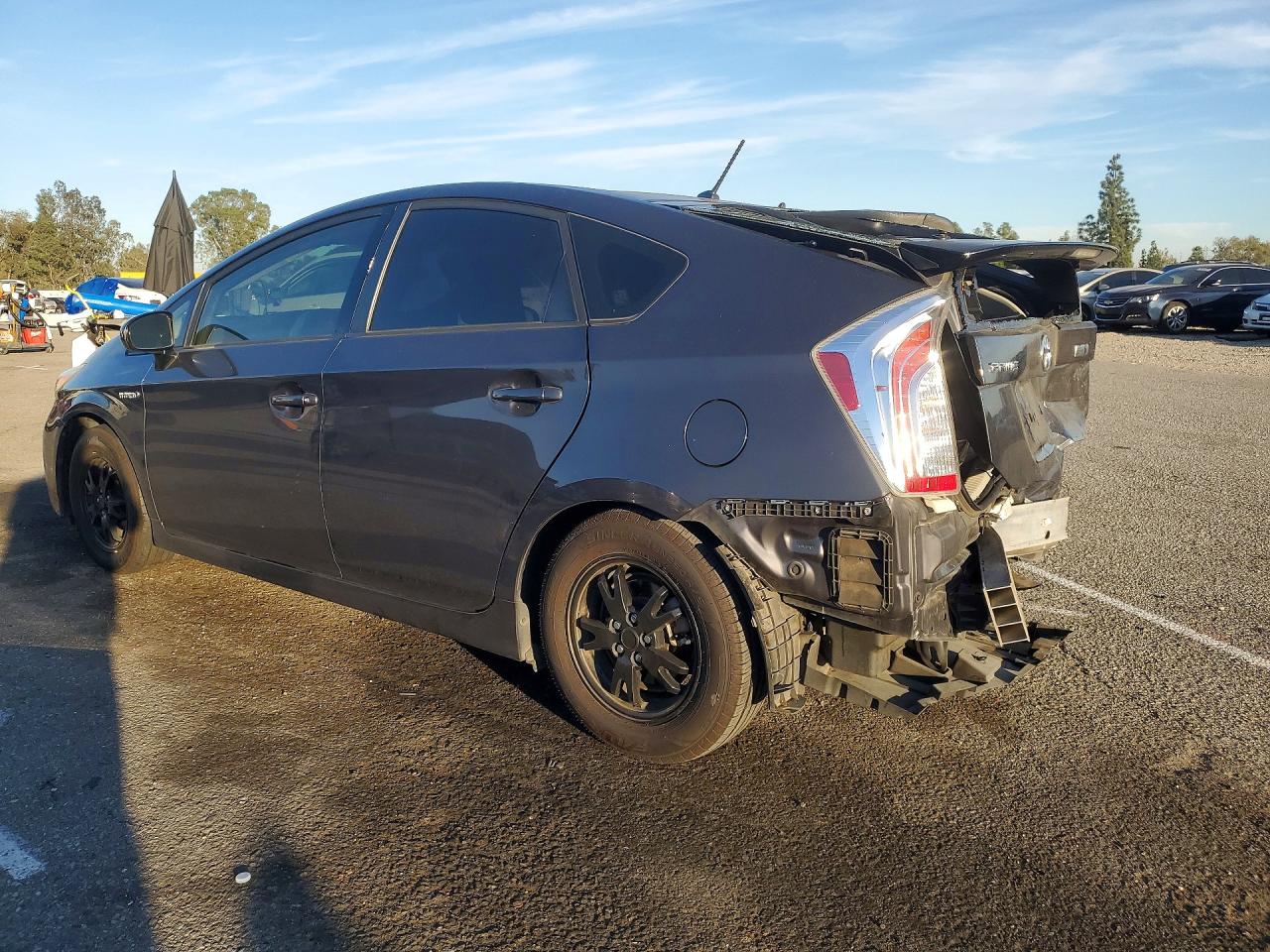 2013 TOYOTA PRIUS TWO photo 3