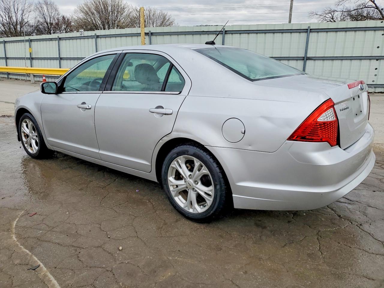 2012 FORD FUSION SE photo 3