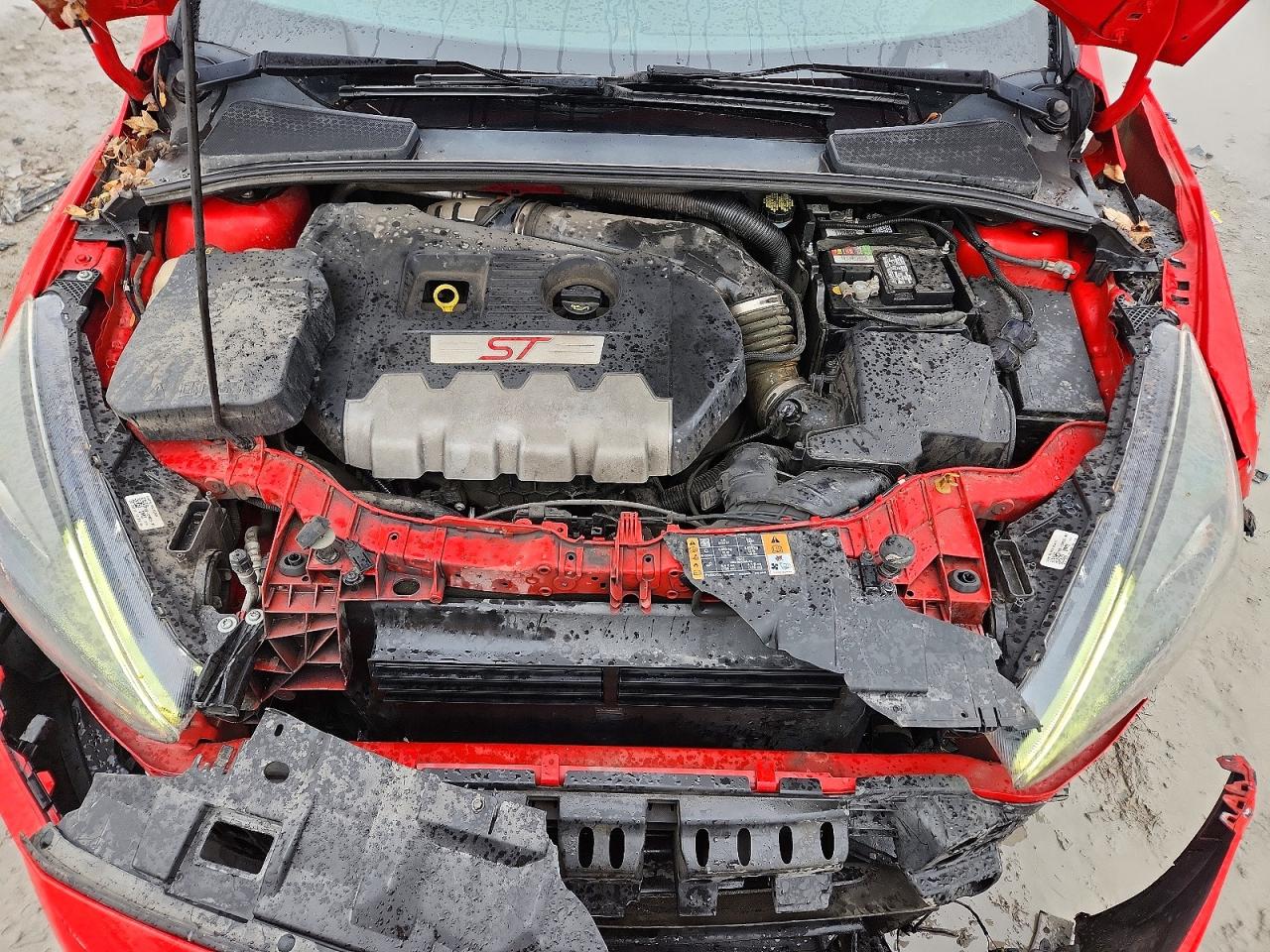 2017 FORD FOCUS ST photo 11