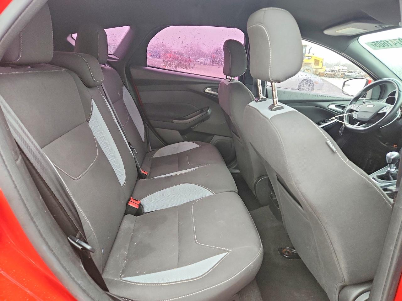 2017 FORD FOCUS ST photo 10