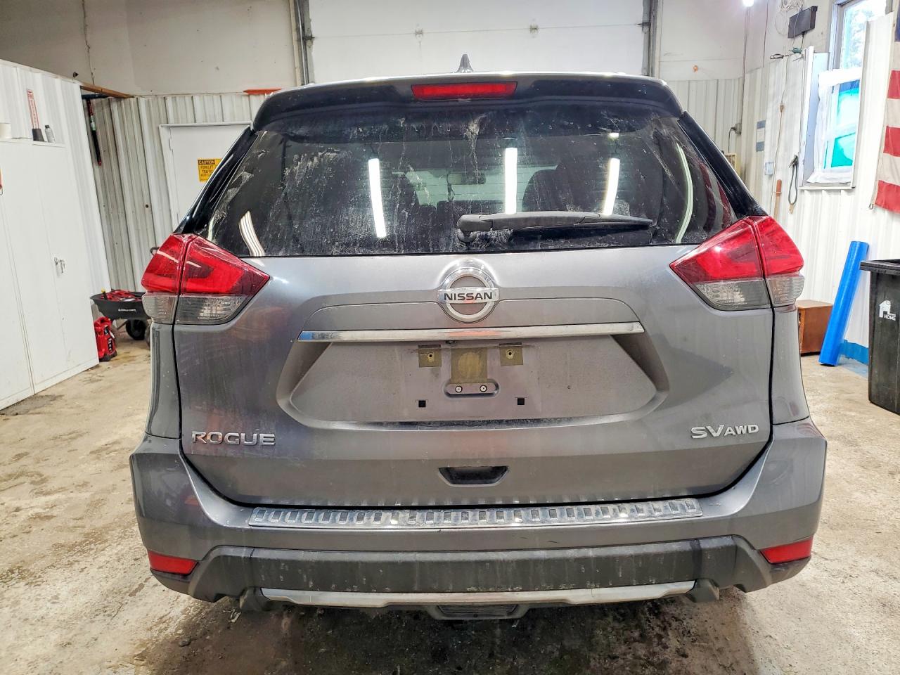 2017 NISSAN ROGUE SV photo 6