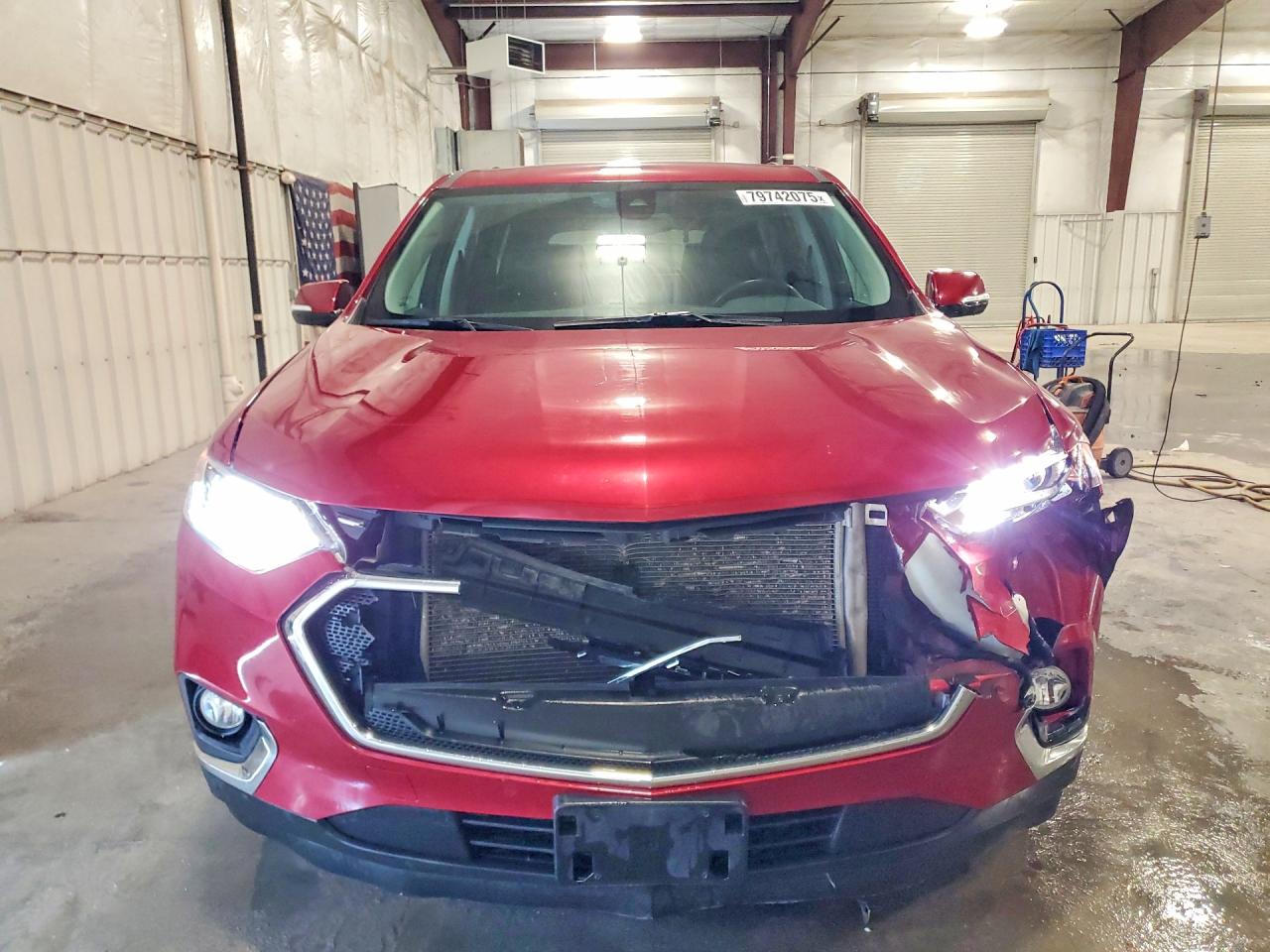 2020 CHEVROLET TRAVERSE LT photo 5