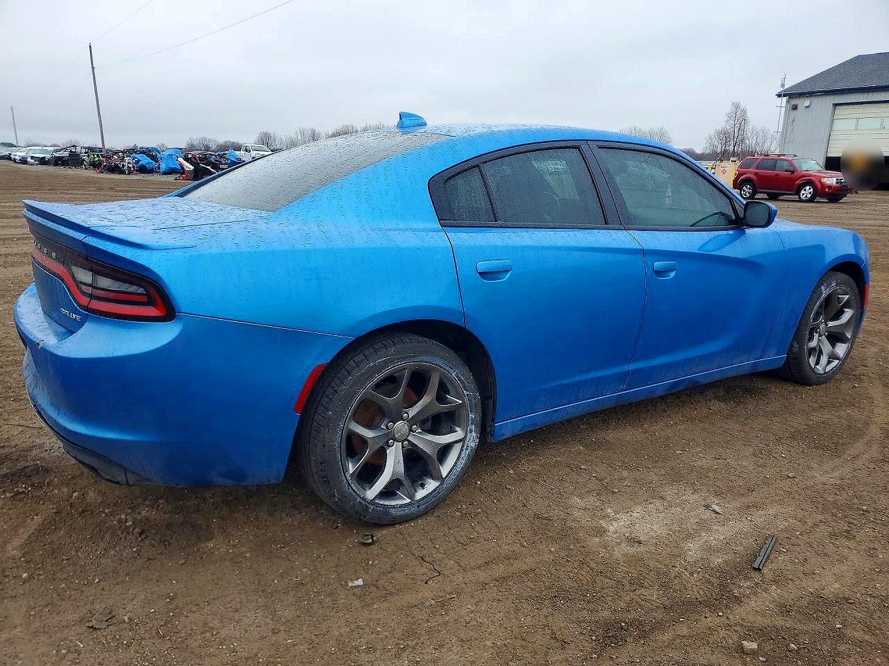 2016 DODGE CHARGER SXT photo 3