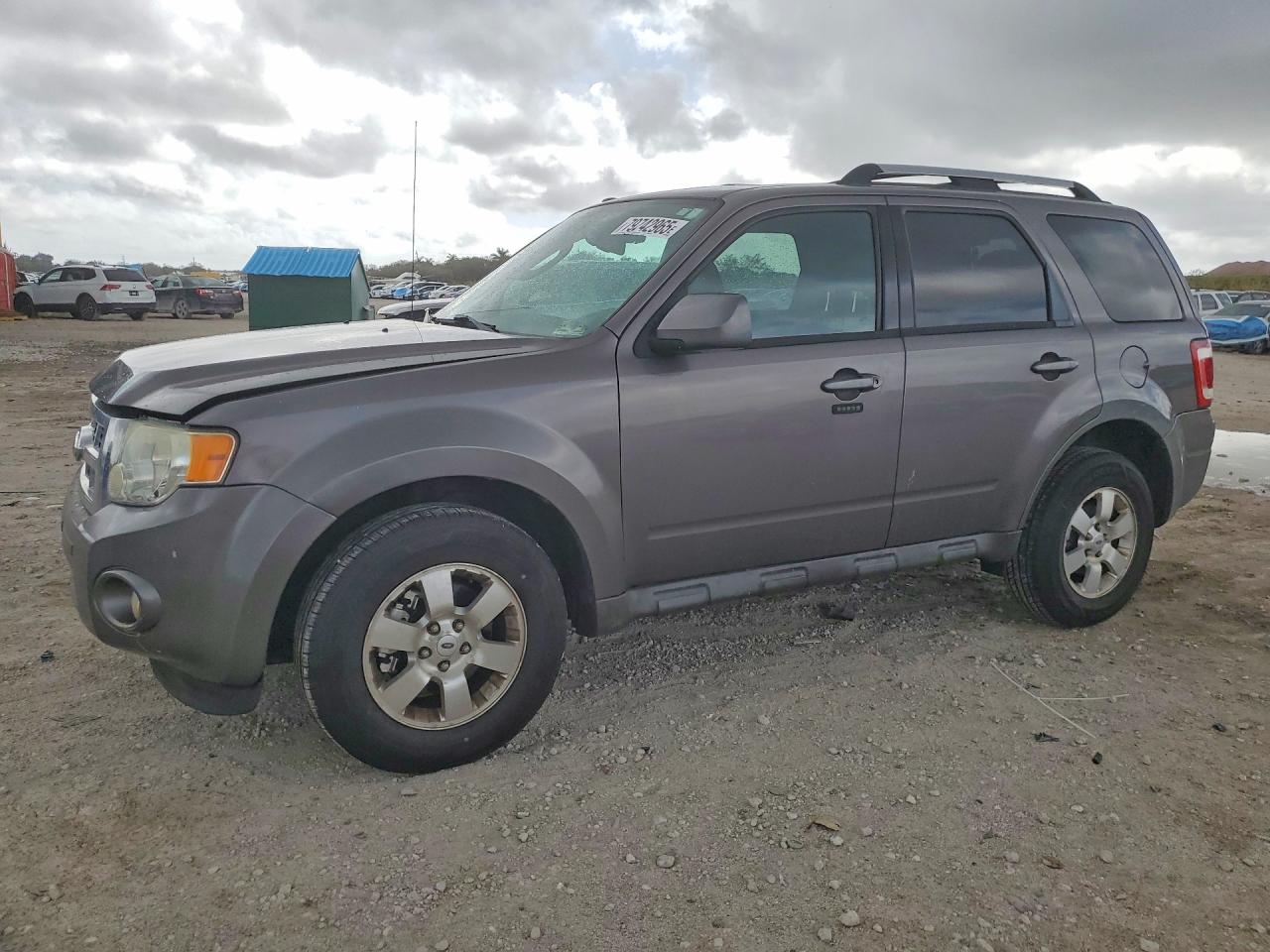2011 FORD ESCAPE