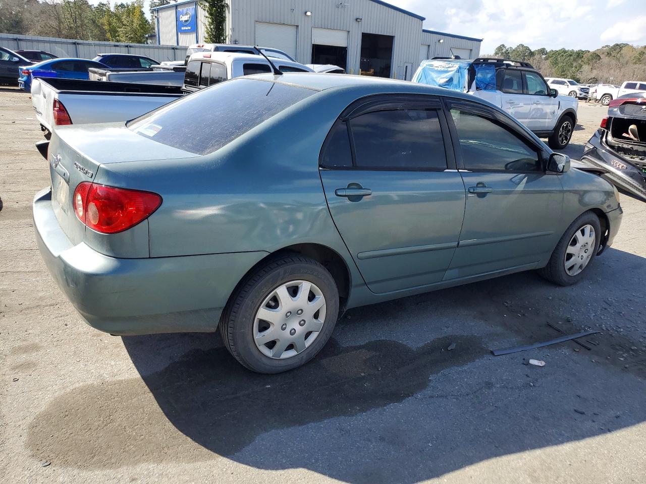 2005 TOYOTA COROLLA LE photo 5