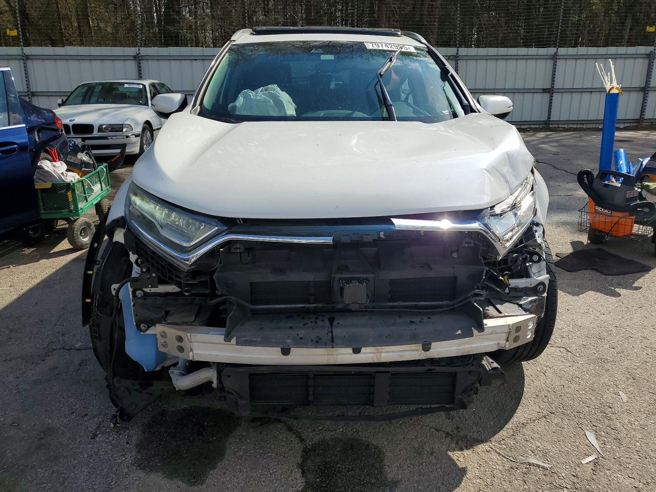 2018 HONDA CR-V TOURING photo 5